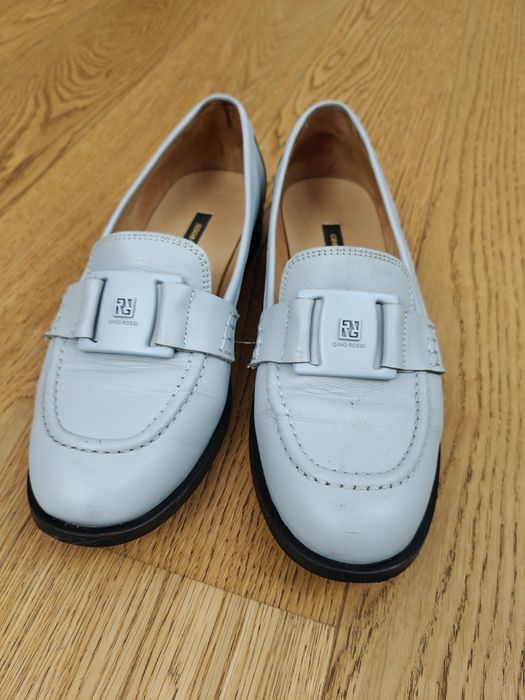 Niebieskie trzewiki Gino Rossi roz 38