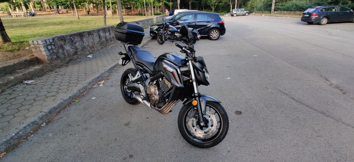 Honda CB650F (2018)