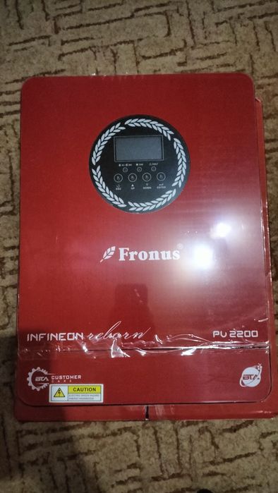 Гибридный инвертор Fronus 12v 2200vA/1800w