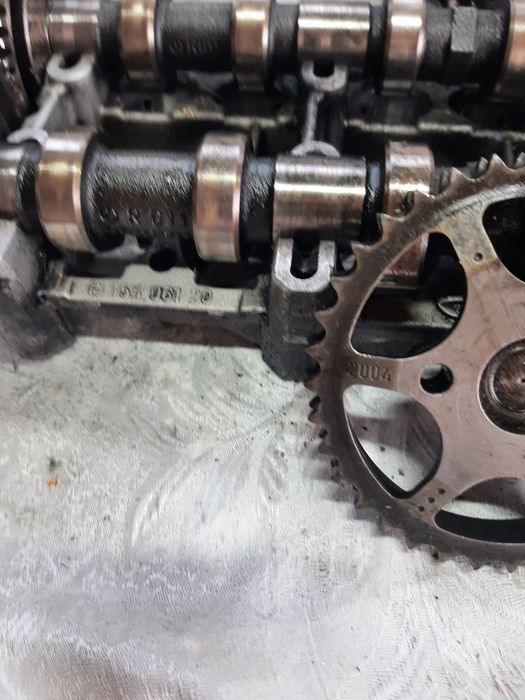 ГБЦ- Голова мотора Мерседес 2.2CDI