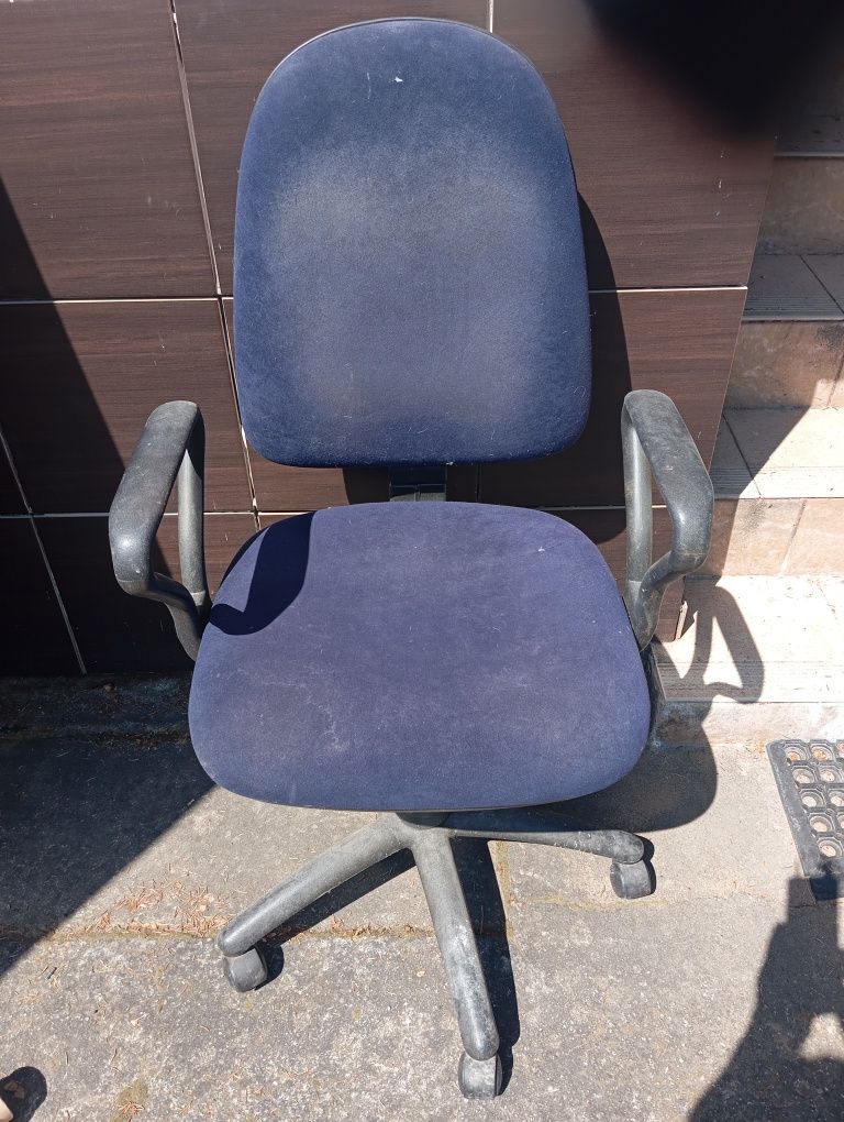 Fotel do biurka używany