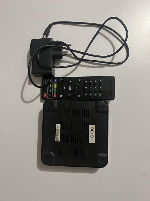 Продам ТВ приставку