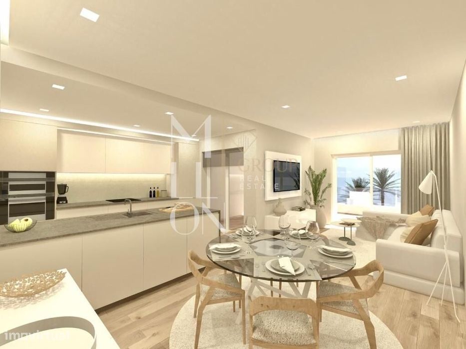 Apartamento de luxo com terraço de 140m2, piscina privada, vista mar