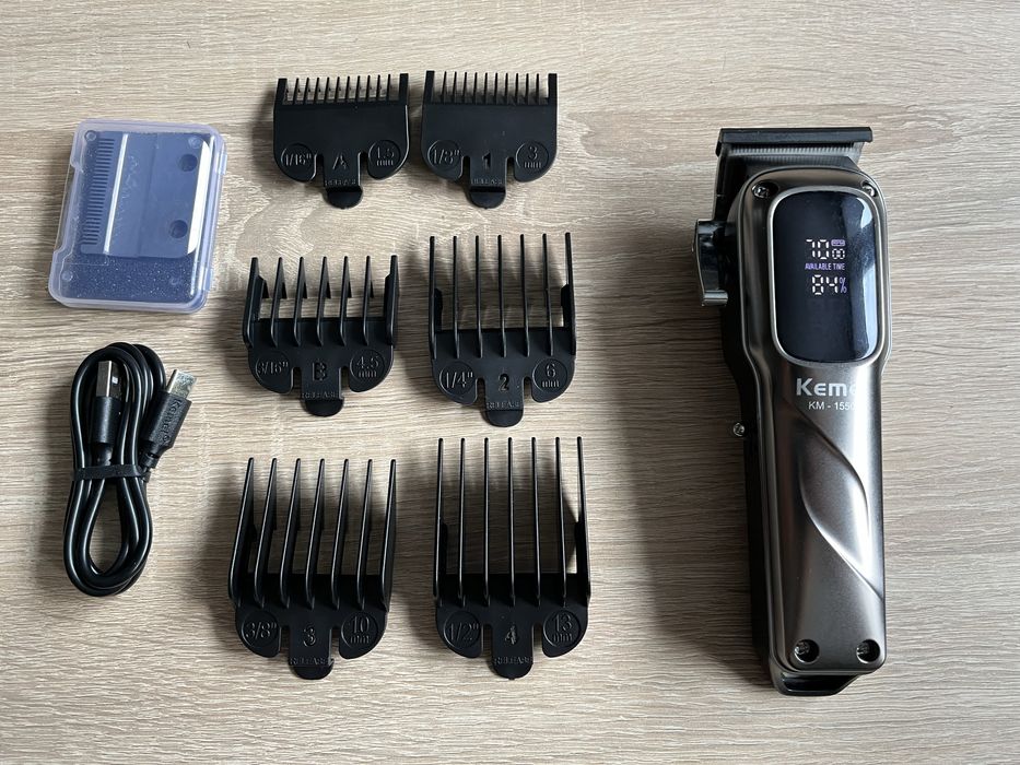 Maszynka do strzyżenia Kemei KM - 1550
