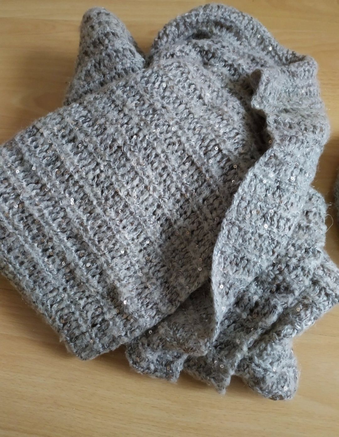 Komplet h&m czapka i komin
