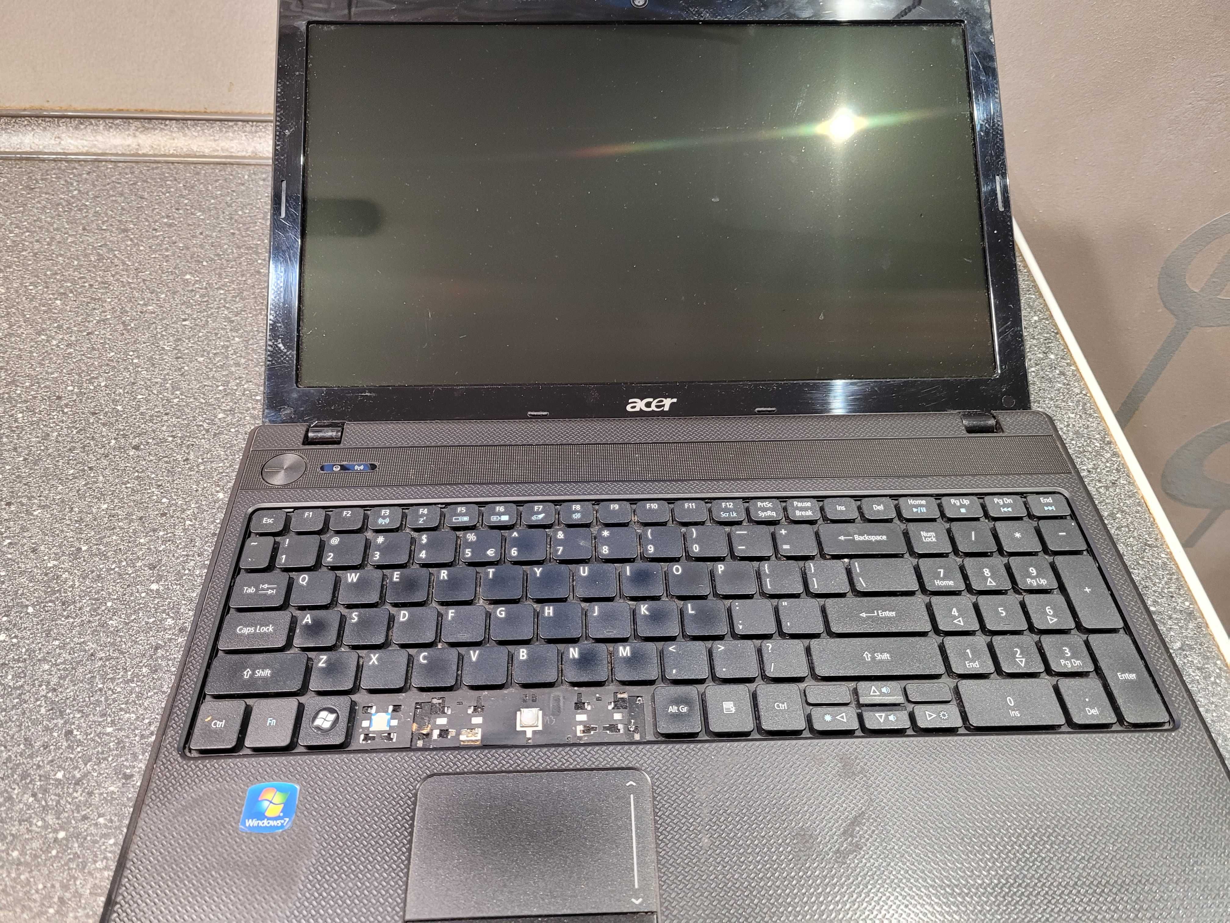 laptop Acer Aspire 5736Z