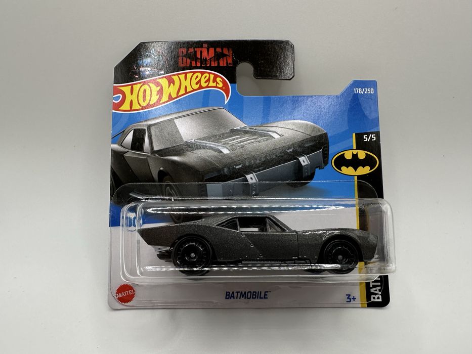 Hot Wheels Batman Batmobile
