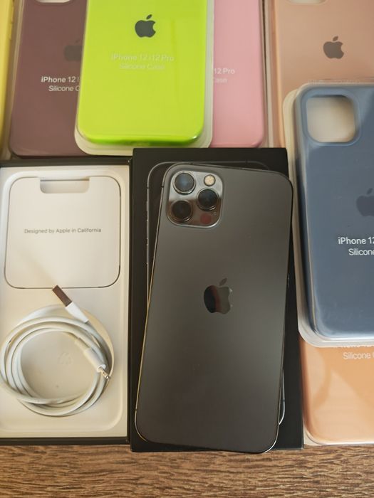 Iphone 12 Pro 128GB Graphite em muito bom estadoAceito Retom