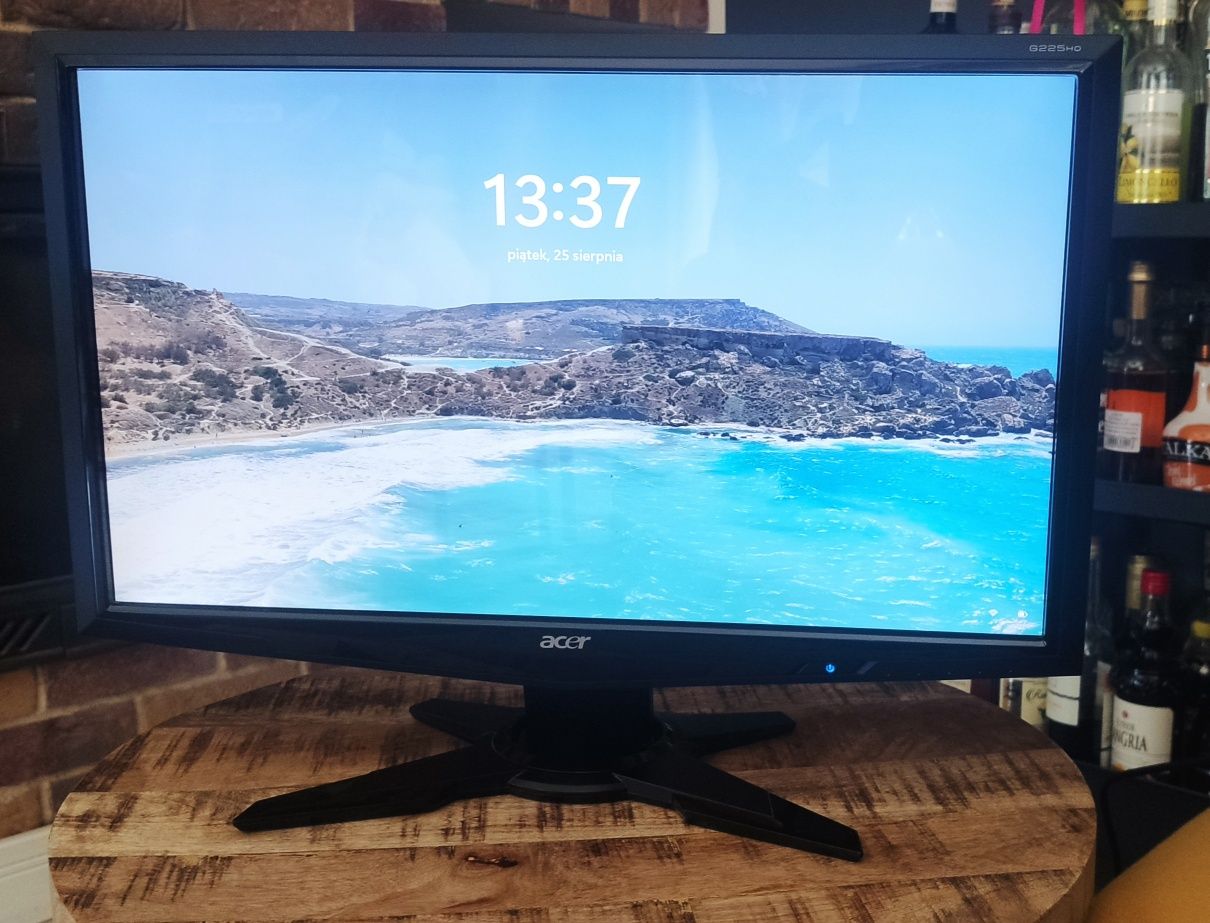 Monitor FullHD 22 całe Acer