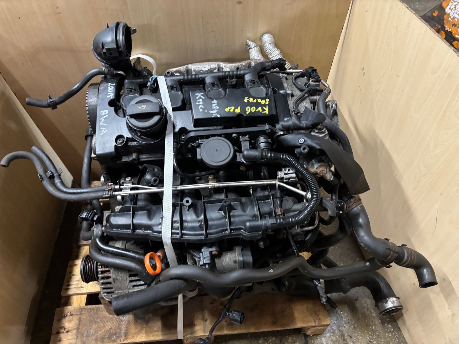 SILNIK KOMPLETNY  2.0 TFSI BWA AXX A3 LEON  OCTAVIA II SUPERB