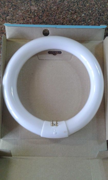 Lâmpadas tubulares led/fluorescentes