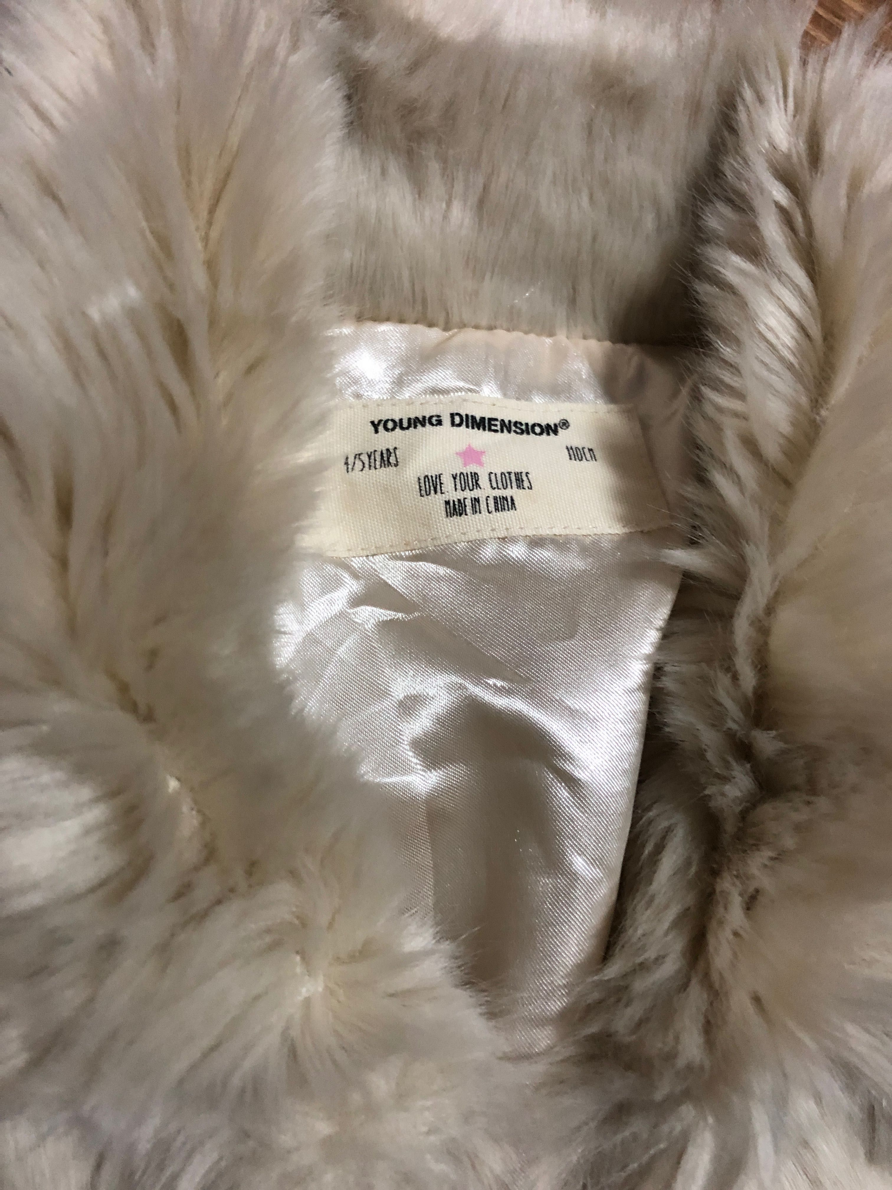 Bezowe futerko Primark 110 NOWE