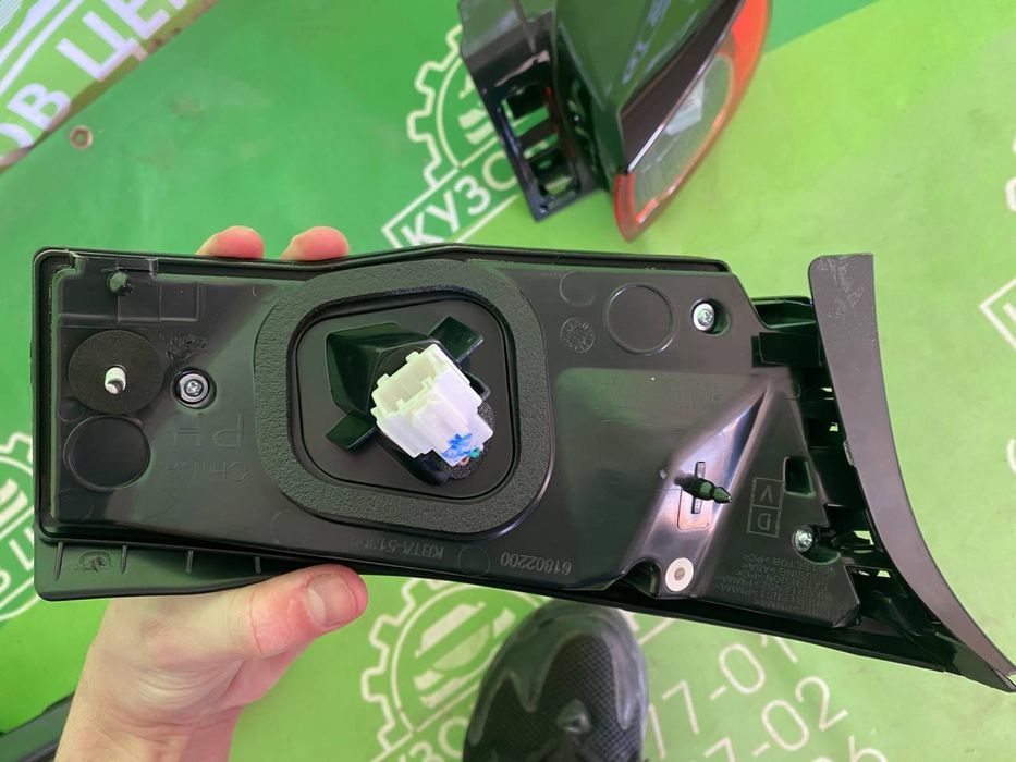 Ліхтар Mazda CX-5 2022 2023 2024 задній лівий правий фонарь