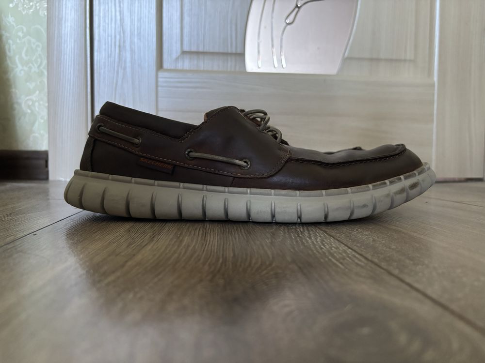 Шкіряні чоловічі мокасини Skechers