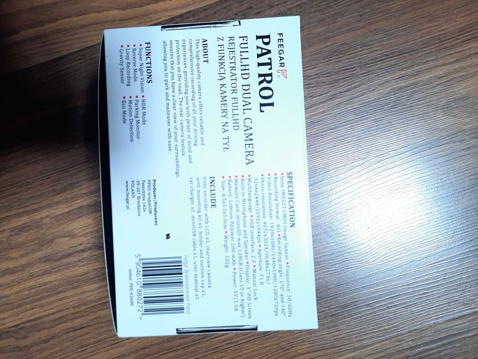 Rejestrator samochodowy z funkcją kamery na tył. Feegar patrol. Nowy.