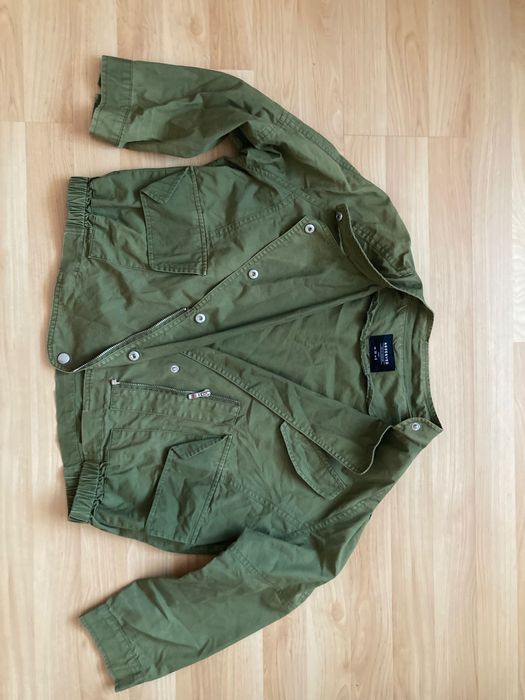 Zielona wiosenna kurtka Reserved roz. S