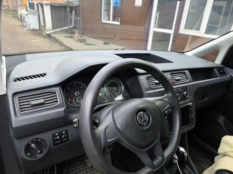 VOLKSWAGEN CADDY 2017r,2.0,TDI,DSG гарний стан