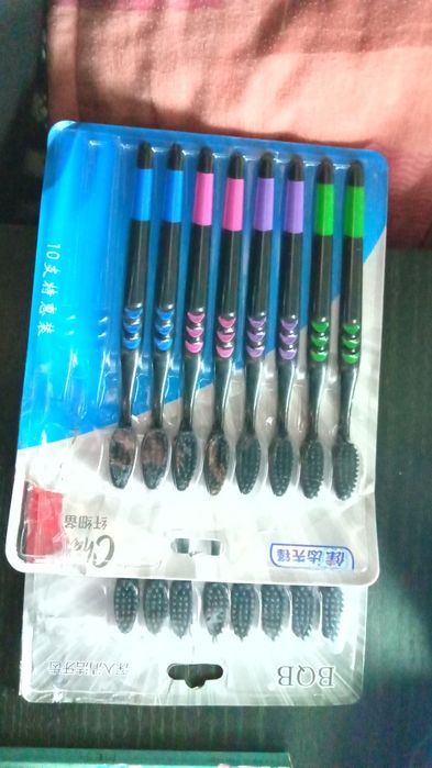 Conjunto de 16 escovas de dentes