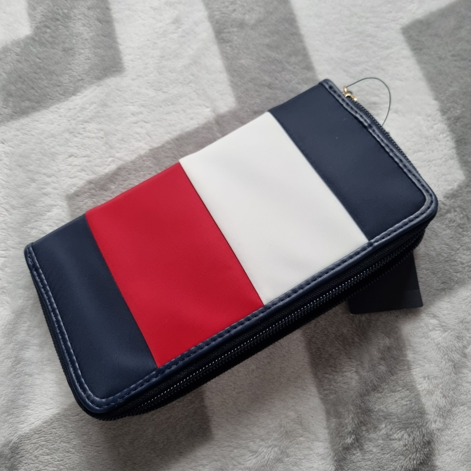 Portfel damski Tommy Hilfiger, oryginał