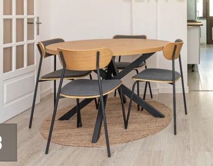 Conjunto mesa e 4 cadeiras