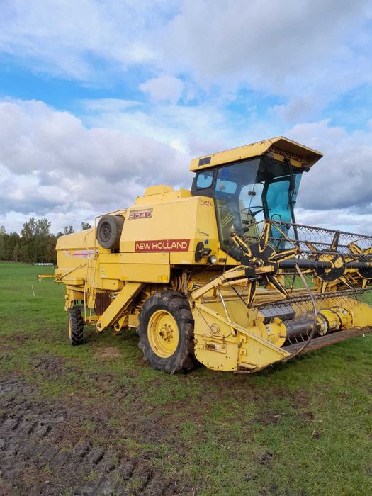kombajn new holland 8040
