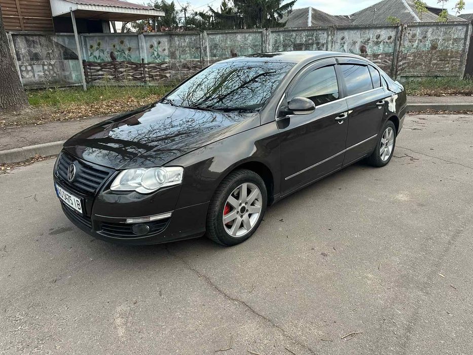 Пассат б6 седан.