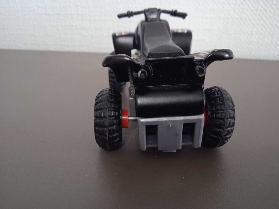 Квадрацикл  Maisto оригінал  в ідеальному стані