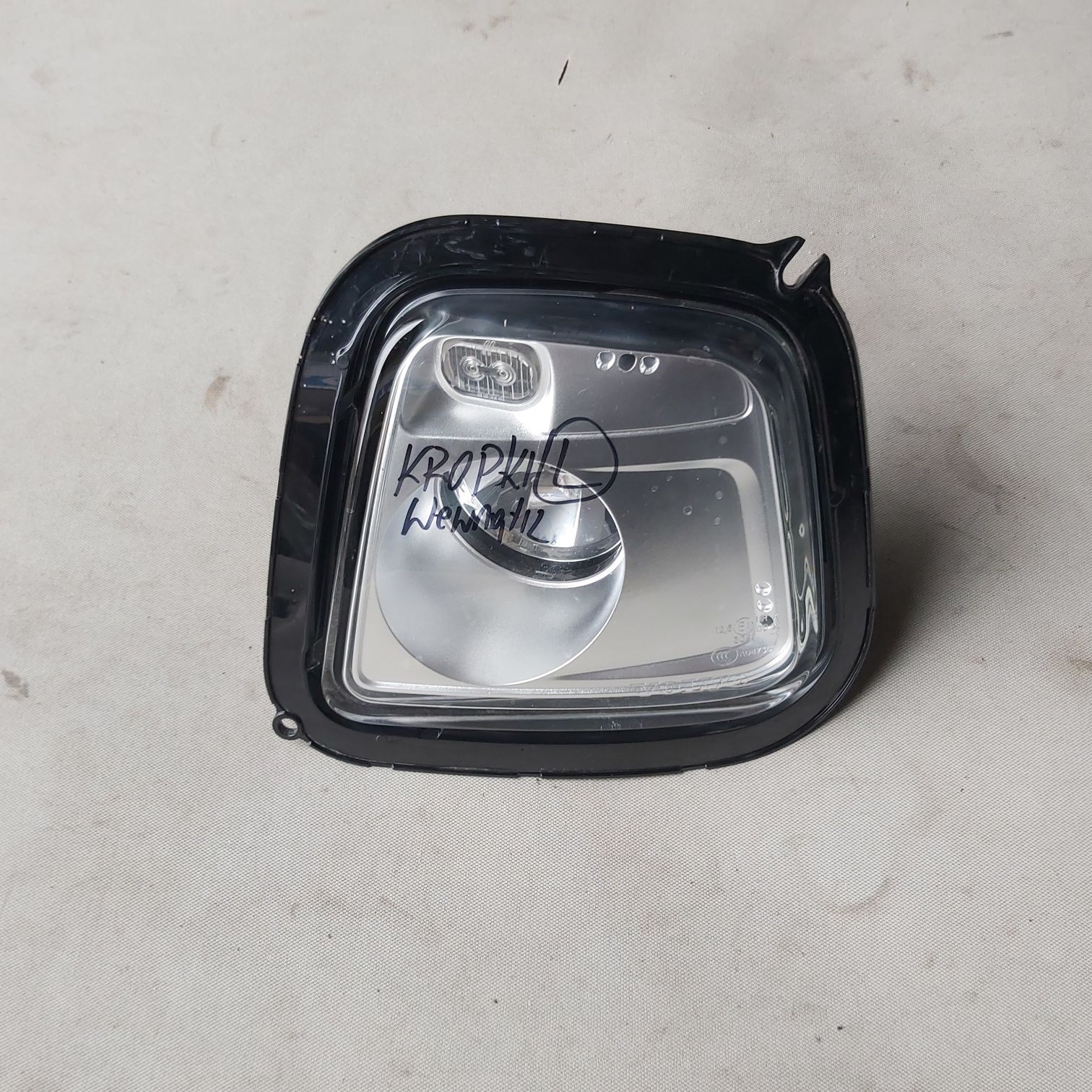 Lampa halogen lewy dachowy volvo fh4 hella