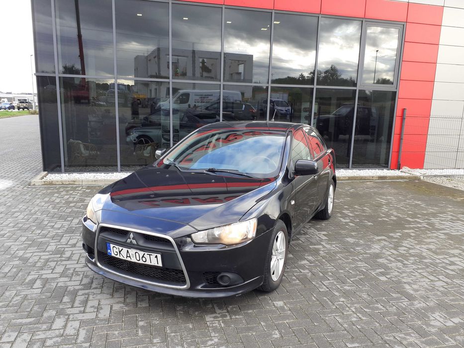 Mitsubishi Lancer 2009r. 1,8 Benzynz 5000zł do negocjacji.