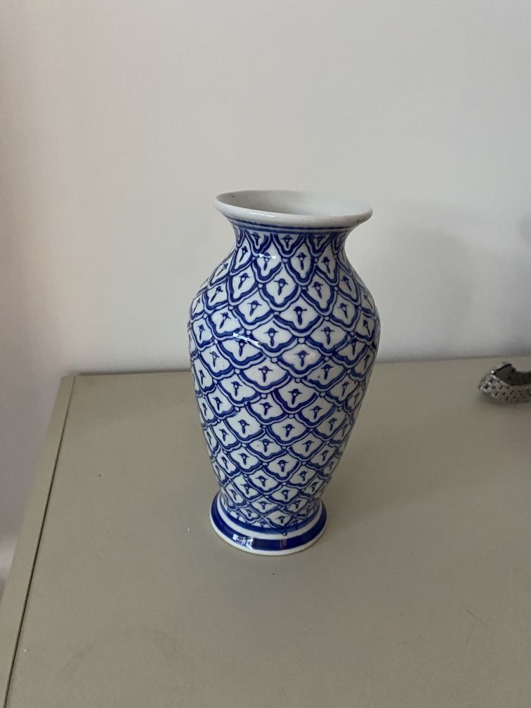 Pote em Porcelana
