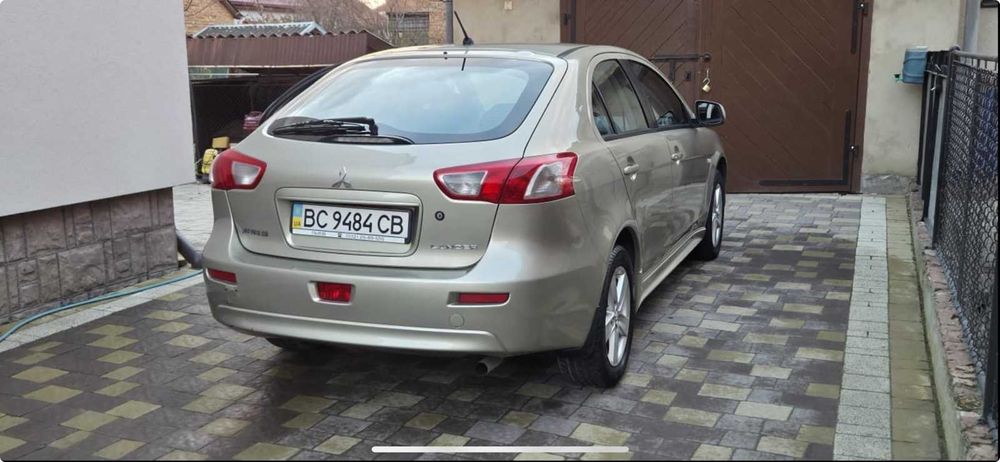 Mitsubishi Lanser X  Sportback 1,8л бензин, CVT