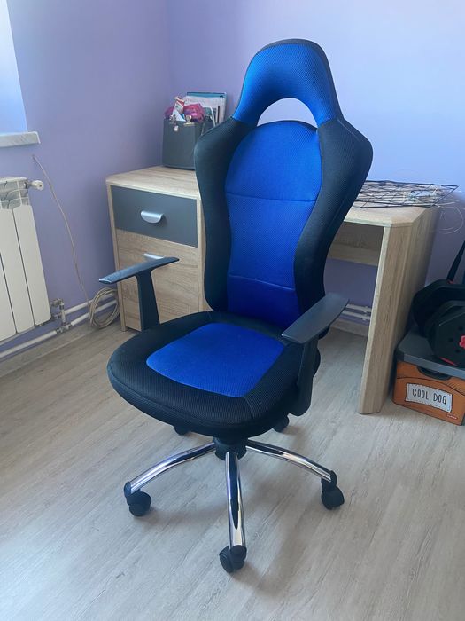Krzesło gamingowe czarny/niebieski