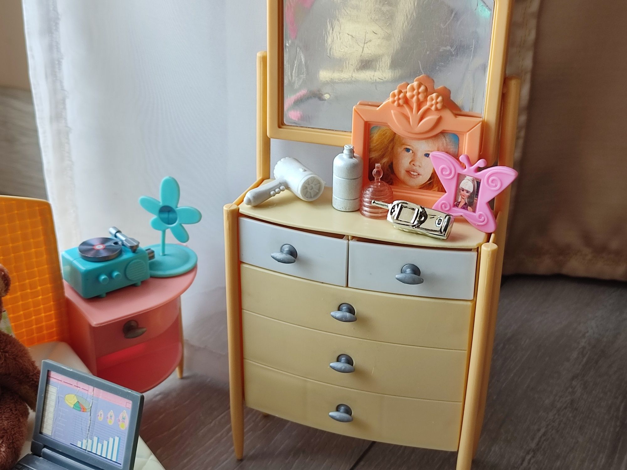 Barbie meble furniture sypialnia bedroom 1998 z akcesoriami