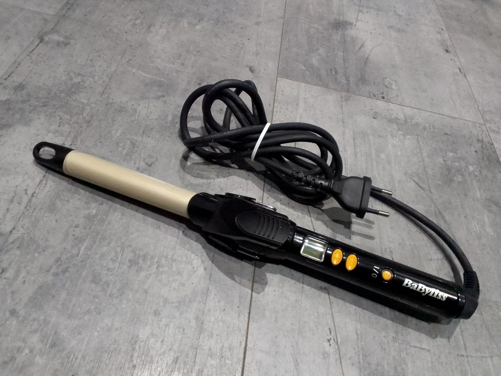 Lokówka Babyliss ceramiczna lokówka z wyświetlaczem