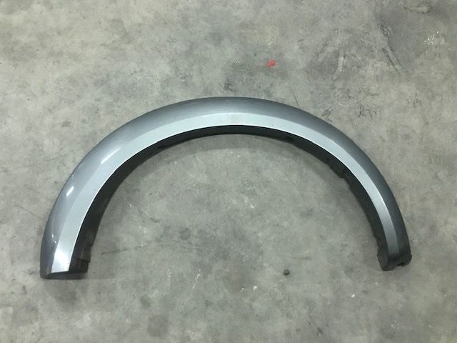 Aba tras direita Mitsubishi Strakar L200
