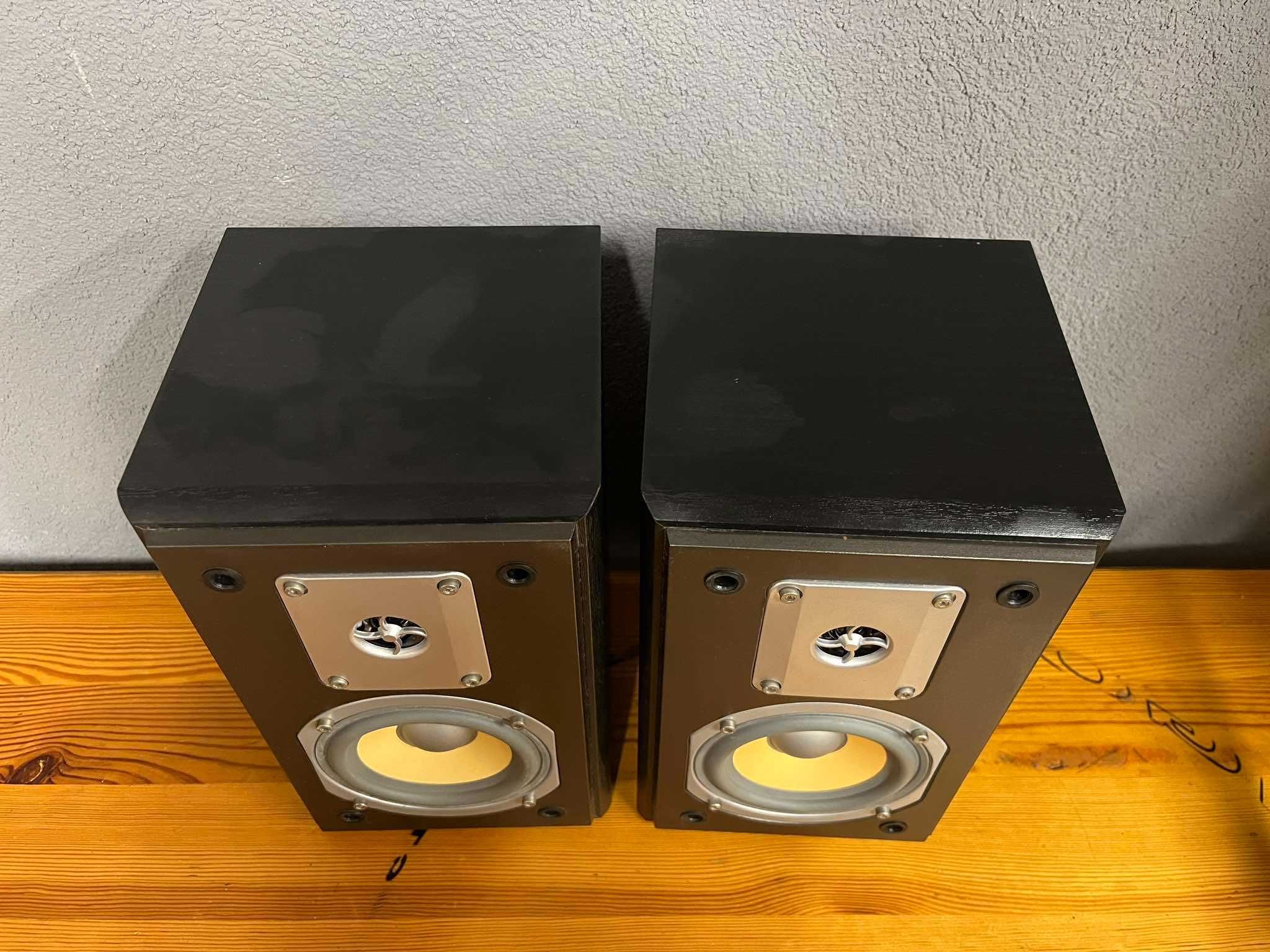 Kolumny Surroundy M-Audio HTS 700