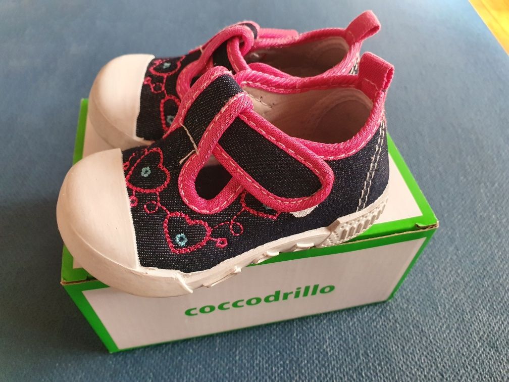 Buciki Coccodrillo rozm 20, dł. 12,5cm.