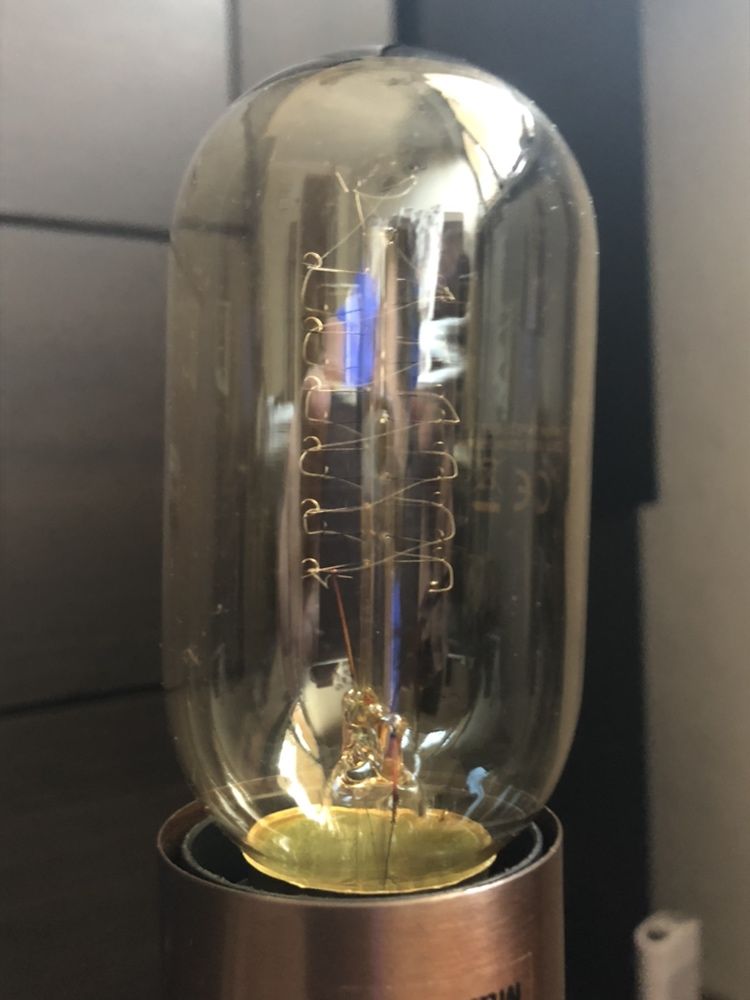 Lampa z drzewa cedrowego / żarówka Edison
