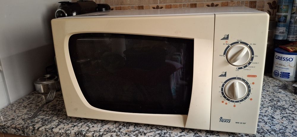 Microondas com grill TEKA