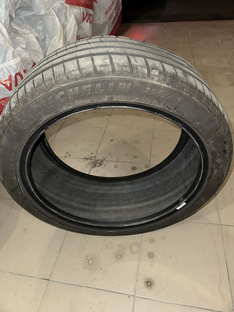 MICHELIN 255/40 r19 пилот спорт 5