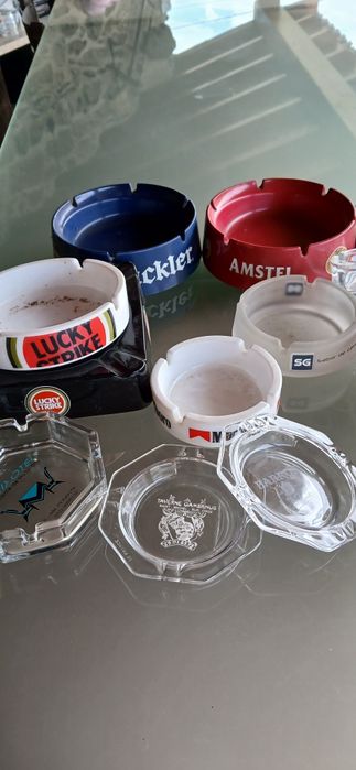 Cinzeiro de publicidade