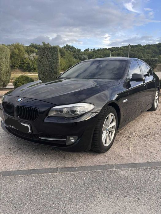 Продаж BMW 5 Series 2012