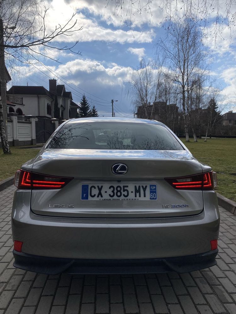 Lexus IS 300 h 223 К/с