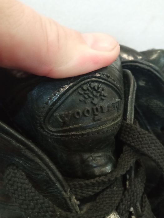 Продам кожаные демисезонные женские ботинки  Woodland ботинки