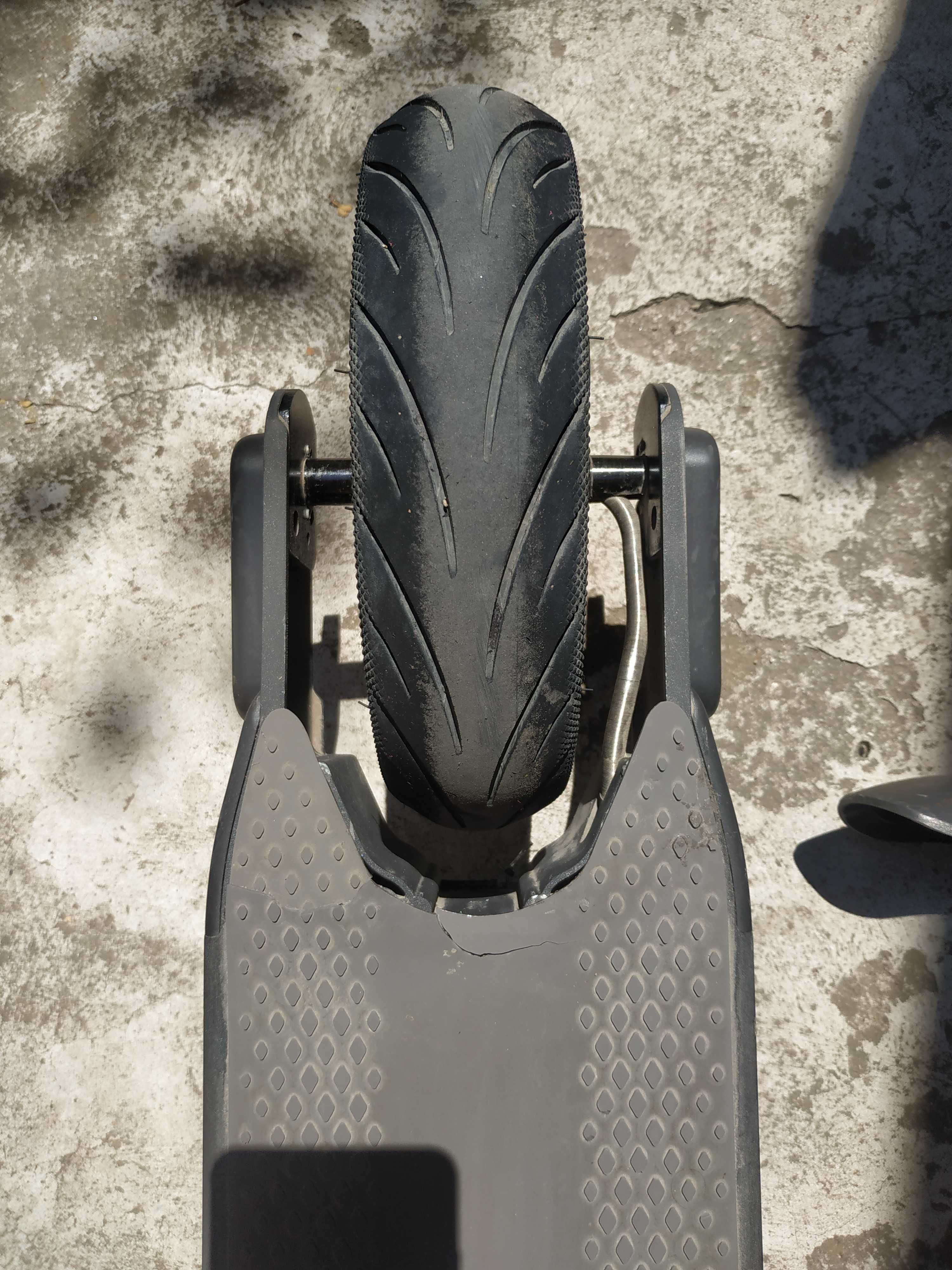 Електросамокат Ninebot KickScooter MAX G30P электросамокат
