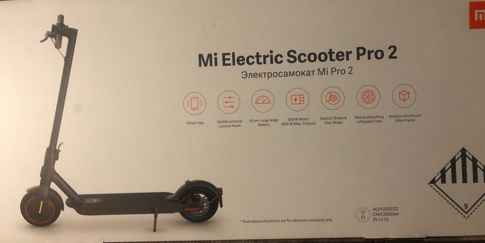 Продам Електросамокат Xiaomi Mi Electric Scooter Pro 2 Black