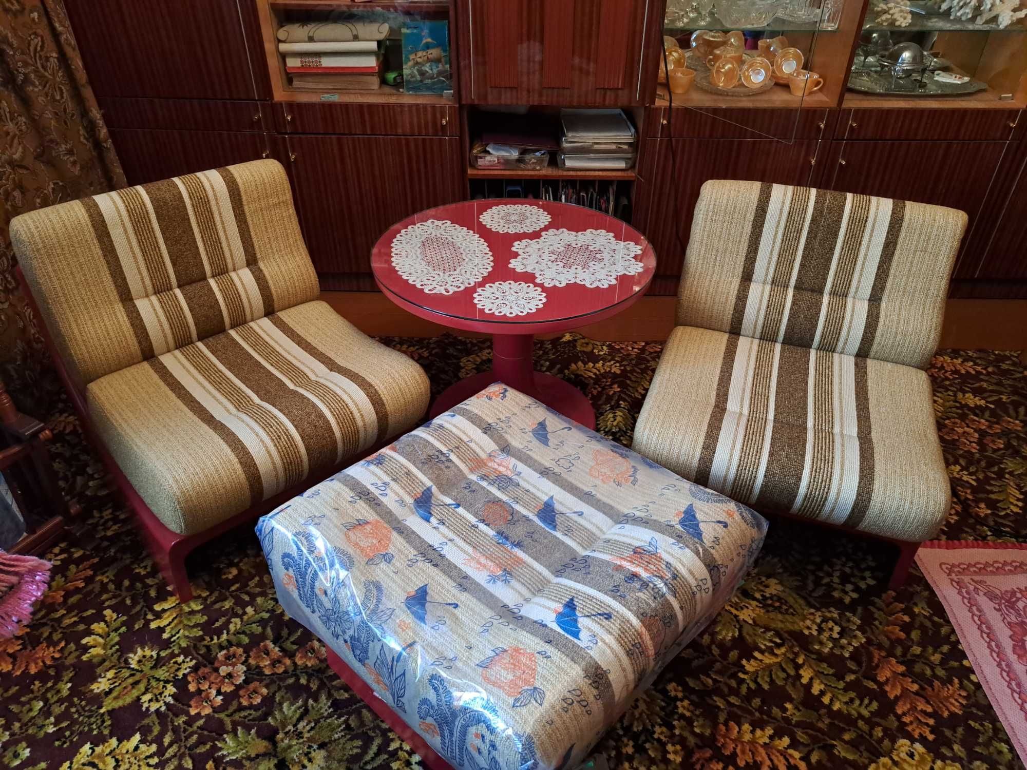 Продаю мягкий уголок