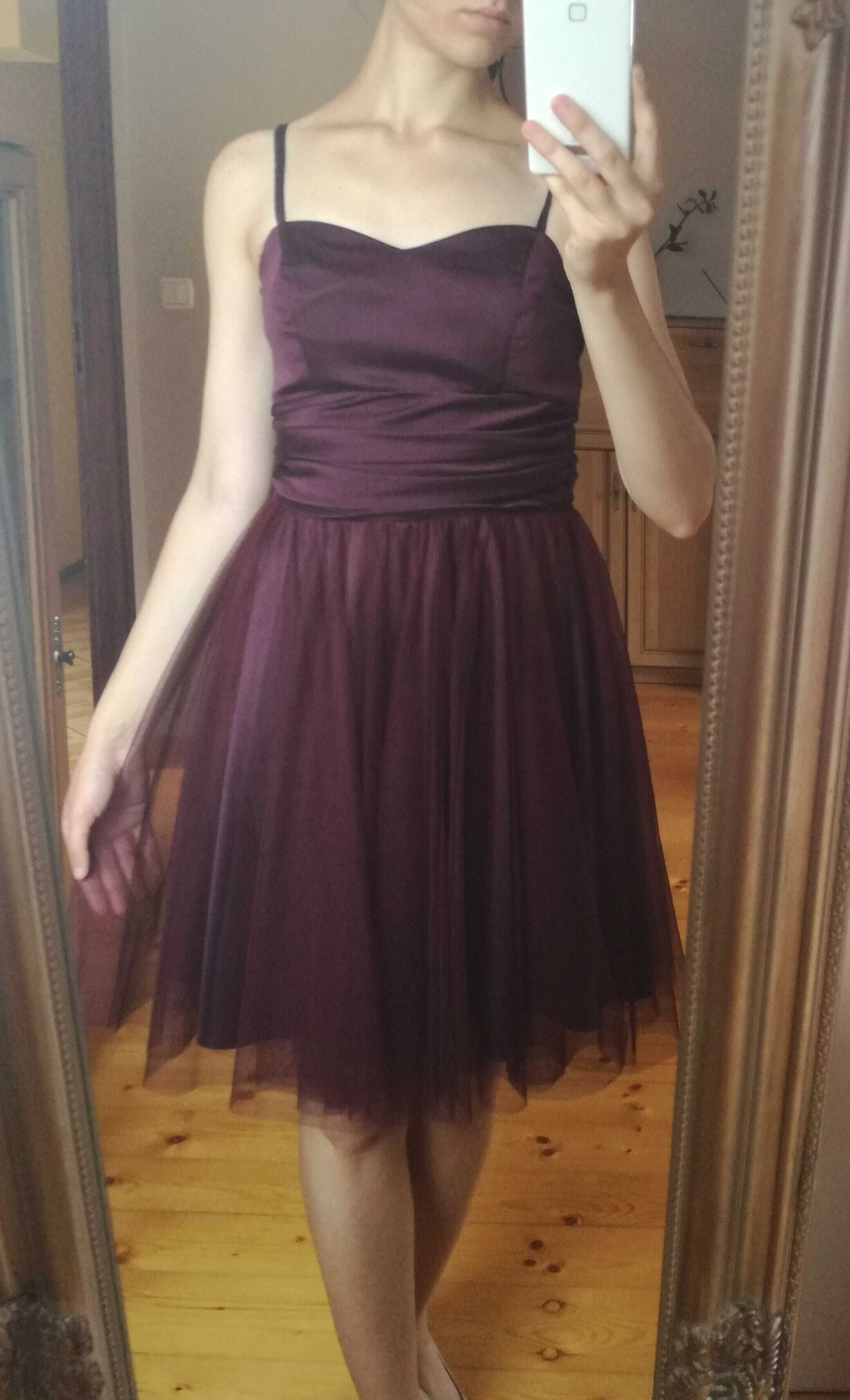 Koktajlowa sukienka tiulowa, śliwkowa, fioletowa. Rozm. 34 (XS)