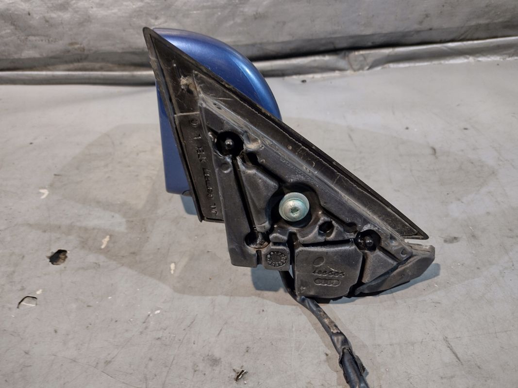 Lusterko lewe 5pin Audi A3/8p 3d k: Lz5c