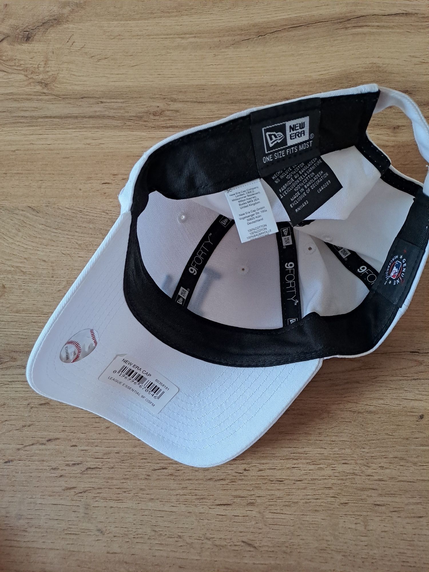 Czapka z daszkiem